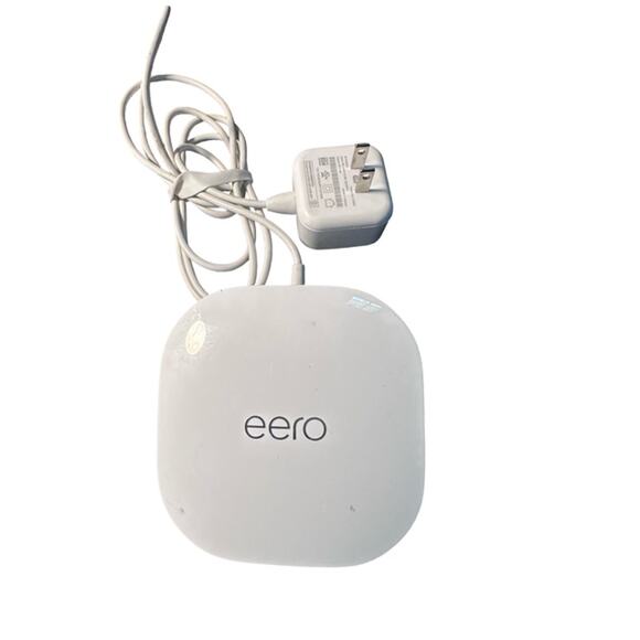 eero 6 Mesh Wi-Fi Extender - Picture 1 of 2
